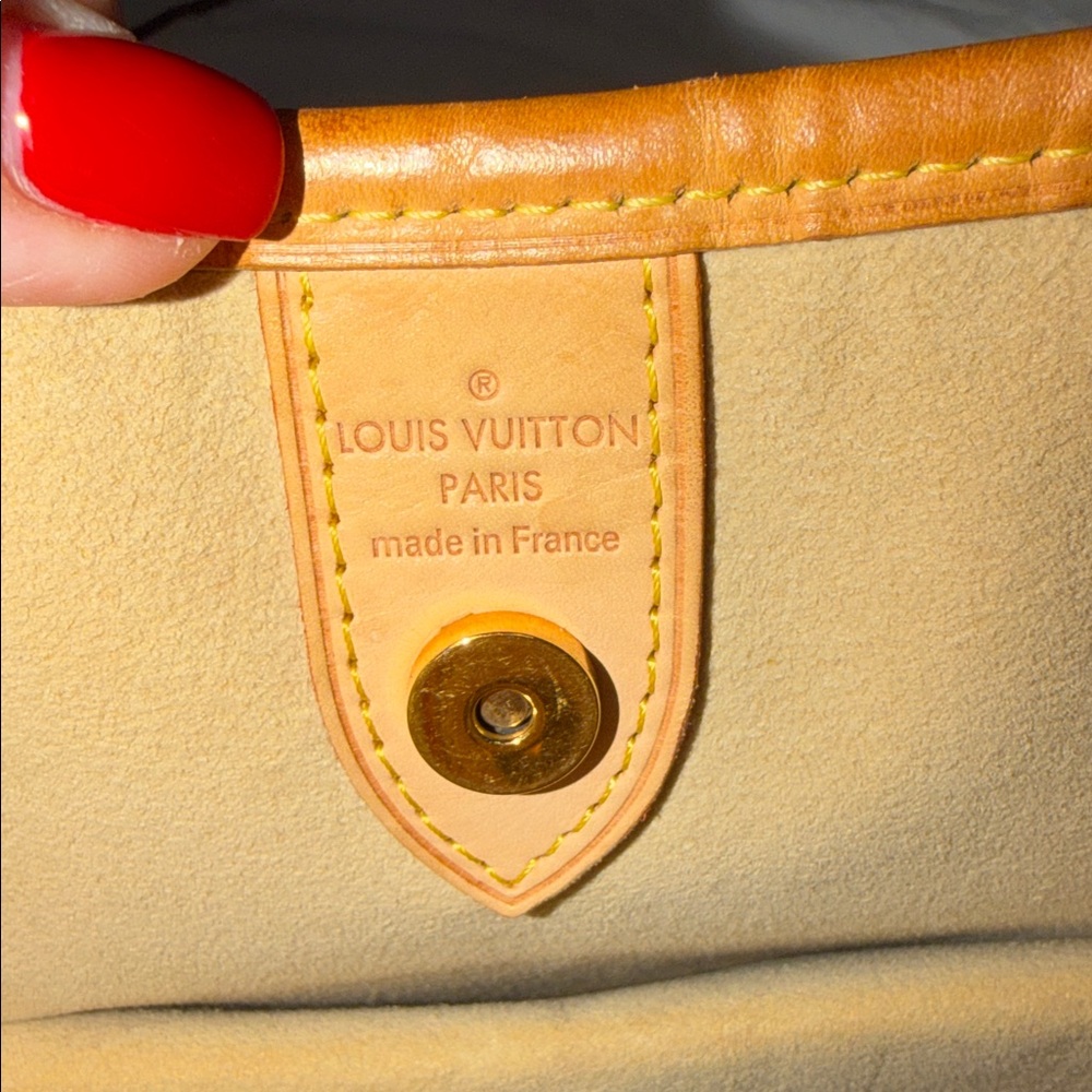Louis Vuitton Damier Azur Galliera PM Shoulder Bag - Picture 10 of 15